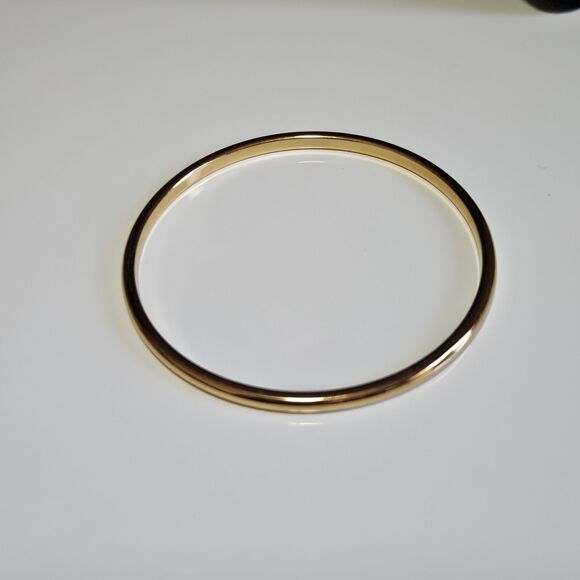 **Sale** Vintage Monet Gold Tone Metal Bangle Bracelet 7.75" Fashion Jewelry - Picture 10 of 13